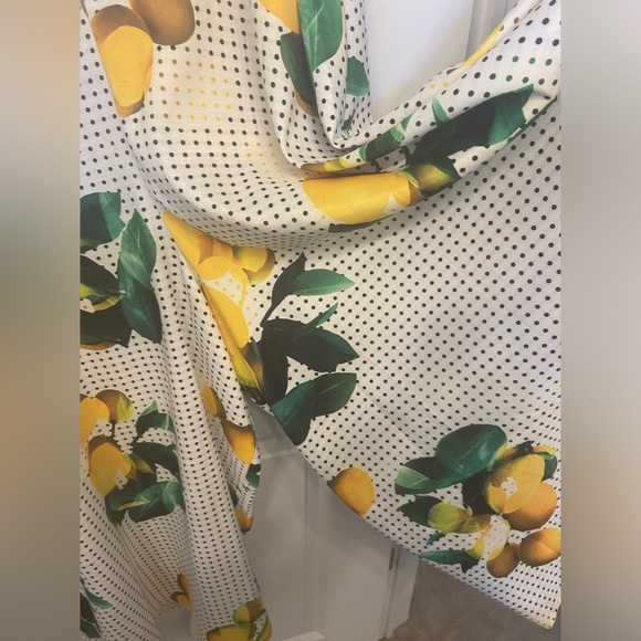 Multi-color One-piece full length jumper. - Picture 3 of 4